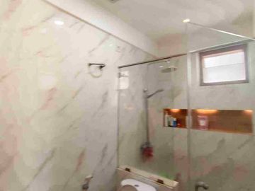 RUMAH COLOMADU DEKAT JL ADI SUCIPTO
