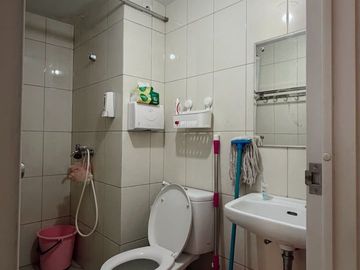 DISEWAKAN UNIT TYPE 3BR THE SPRINGLAKE SUMMARECON BEKASI