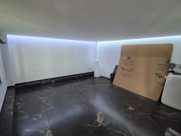 CASA EN RENTA - VALLE DE LOS CHILLOS