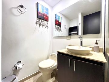 Amoblado HERMOSO Apartamento Ciudad del Rio