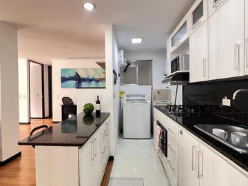 Amoblado HERMOSO Apartamento Ciudad del Rio