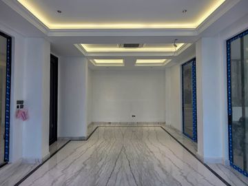 BRAND NEW AMERICAN CLASSIC LANTAI FULL MARMER, TAHAP FINISHING