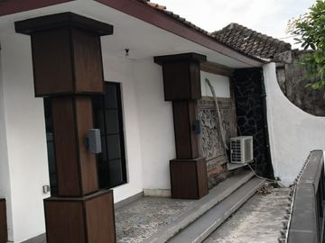 FOR RENT RUANG USAHA SANGAT BAGUS DI JLN UTAMA COCOK UNTU APASAJA DI DENPASAR TIMUR