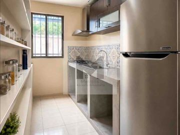 CASA EN RENTA EN LAS AMÉRICAS SOBRE AVENIDA