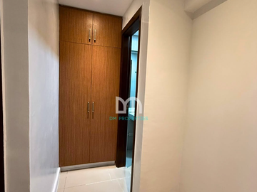 FOR RENT 3-Storey Commercial Unit in 68 Roces, Quezon City - OBRM56