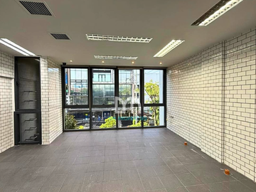 FOR RENT 3-Storey Commercial Unit in 68 Roces, Quezon City - OBRM56