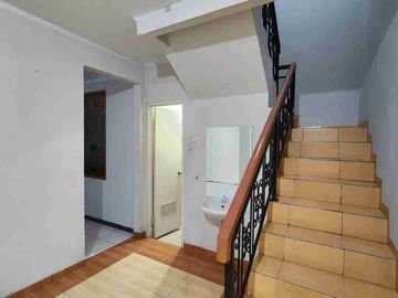 Dijual Murah Rumah 2.5 lantai Siap Huni di Gading Arcadia Kelapa Gading Jakarta Utara