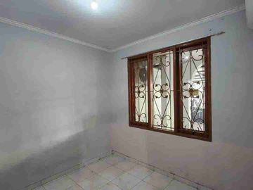 Dijual Murah Rumah 2.5 lantai Siap Huni di Gading Arcadia Kelapa Gading Jakarta Utara