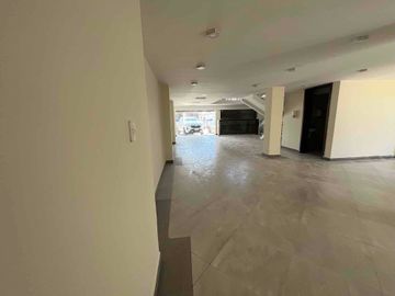 Local de 250 m² en Renta en San Rafael