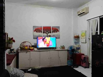 Rumah Apik di Duta Bintaro Kunciran Pinang