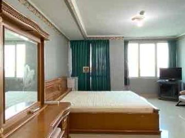 Disewakan Studio Apartemen Mitra Bahari dengan Elegant Classic Interior di Jakarta Utara