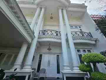 Rumah Mewah diKomplek Elite Citragrand Cibubur Jakarta Timur