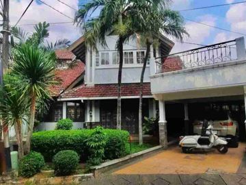 RUMAH MEGAH DI PERSADA KEMALA - JAKAPERMAI