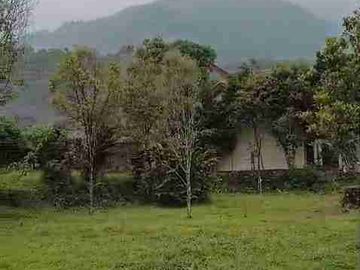 Di jual 2 unit 2 lantai include perkebunan durian MDPL 950