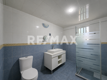 Casa en venta en Coyoacán | Departamento independiente y 5 estacionamientos