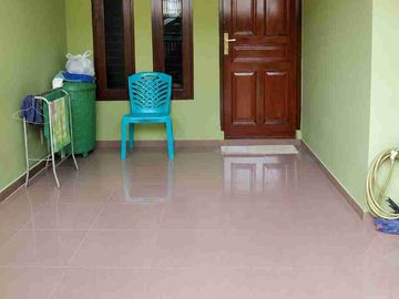 DIJUAL – Rumah Full Granit & Pintu Jati Dekat Stasiun Citayam 🏠✨