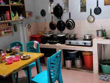 DIJUAL – Rumah Full Granit & Pintu Jati Dekat Stasiun Citayam 🏠✨