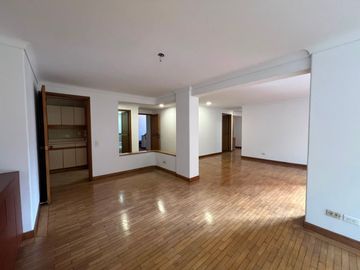 Apartamento en Arriendo en Vizcaya Poblado Medellin Antioquia