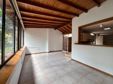 Apartamento en Arriendo en Vizcaya Poblado Medellin Antioquia