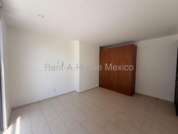 Renta Departamento en Latitud La Victoria 1 Recamara 1 Baño Planta Baja