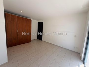Renta Departamento en Latitud La Victoria 1 Recamara 1 Baño Planta Baja