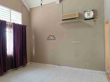 JUAL CEPAT RUMAH MURAH 2 LANTAI DIJANTUNG KOTA DEKAT KE POLDA dan RS. PMC