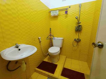 JUAL CEPAT RUMAH MURAH 2 LANTAI DIJANTUNG KOTA DEKAT KE POLDA dan RS. PMC
