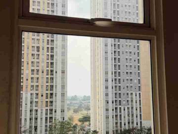 Disewakan apartemen springlake summarecon 3 bedroom