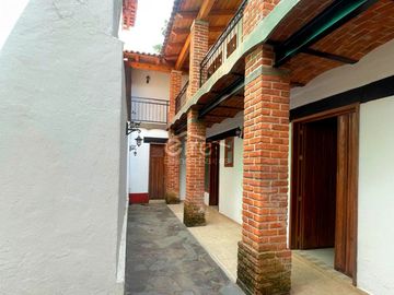 Propiedad hotelera en venta en el Centro de Tapalpa