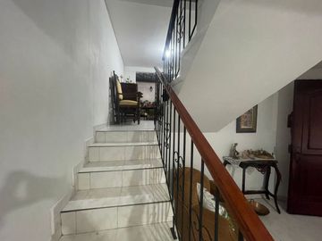 SE VENDE CASA DISTRIBUIDA POR NIVELES EN CONJUNTO GUAYACANES DEL RIO UBICADA VIA A COMFACAUCA NORTE DE POPAYAN