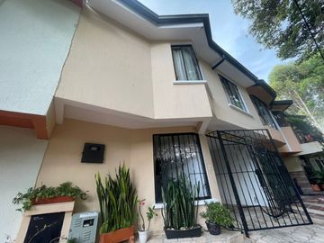 SE VENDE CASA DISTRIBUIDA POR NIVELES EN CONJUNTO GUAYACANES DEL RIO UBICADA VIA A COMFACAUCA NORTE DE POPAYAN