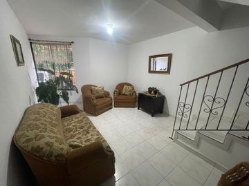 SE VENDE CASA DISTRIBUIDA POR NIVELES EN CONJUNTO GUAYACANES DEL RIO UBICADA VIA A COMFACAUCA NORTE DE POPAYAN