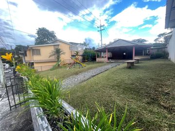 SE VENDE CASA DISTRIBUIDA POR NIVELES EN CONJUNTO GUAYACANES DEL RIO UBICADA VIA A COMFACAUCA NORTE DE POPAYAN