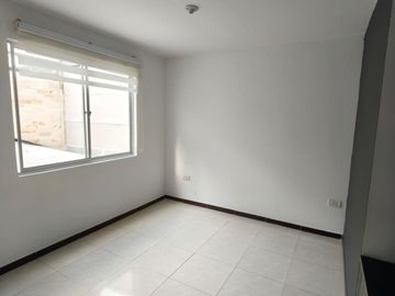SE VENDE CASA EN CONDOMINIO ALTOS DE TULCAN CONJUNTO UBICADO SECTOR UNICAUCA, CLINICAS YUNIVERSIDADES