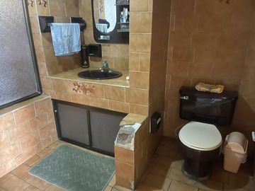 SE VENDE CASA BARRIO CIUDAD JARDIN UBICADO EN UNO DE LOS SECTORES MAS ATRACTIVOS DE POPAYAN , RODEADOS DE VIAS PRINCIPALES, UNIVERSIDADES Y CLINICAS