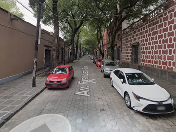 HERMOSA CASA EN Av. Francisco Sosa, Santa Catarina, Coyoacán, 04100 Ciudad de México, CDMX. No créditos