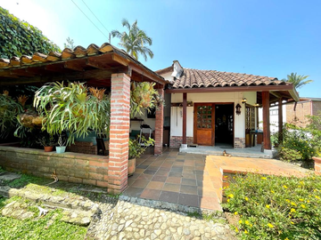 Venta Casa Campestre En Envigado - Independiente