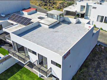 Casa en venta en Burgos Residencial Corinto, Cuernavaca, con amenidades de club, precio especial