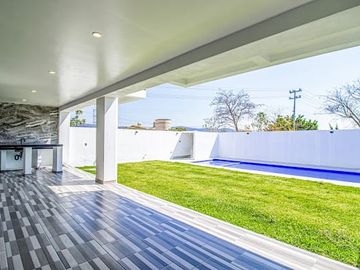 Casa en venta en Burgos Residencial Corinto, Cuernavaca, con amenidades de club, precio especial