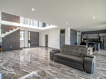 Casa en venta en Burgos Residencial Corinto, Cuernavaca, con amenidades de club, precio especial
