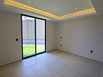 Departamento de 125 m² en planta baja, en residencial con vigilancia y amenidades