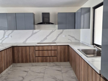 EXCELENTE OPORTUNIDAD CASA EN JURIQUILLA QUERÉTARO
