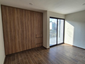 EXCELENTE OPORTUNIDAD CASA EN JURIQUILLA QUERÉTARO
