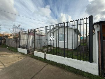 VENDEMOS CASA NUEVA EN VILLA LOS RÍOS