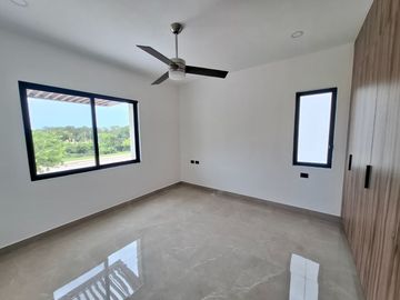 SE VENDE ESPLENDIDA RESIDENCIA LAGOS DEL SOL 4 REC, CTO SERV C/B, AREA TV, ALBERCA, CASA CLUB