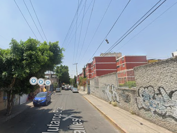 Sk42 Activo Bancario En C. Plutarco Elías Calles 62, Progresista, Iztapalapa, 09240 Ciudad de México, CDMX (No Créditos Infonavit e Hipotecarios)