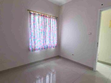 Disewakan rumah 3 Lt, Cluster Samara, Gading Serpong, Tangerang, dekat ruko Aniva