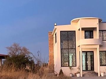 CASA EN VENTA EN EL MUNICIPIO DE ASIENTOS AGUASCALIENTES