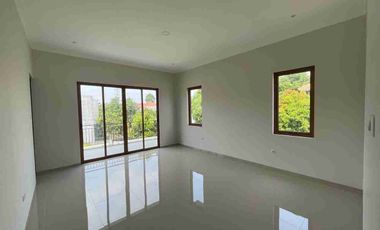 Rumah Premium di Legenda Wisata Cibubur