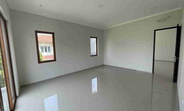 Rumah Premium di Legenda Wisata Cibubur
